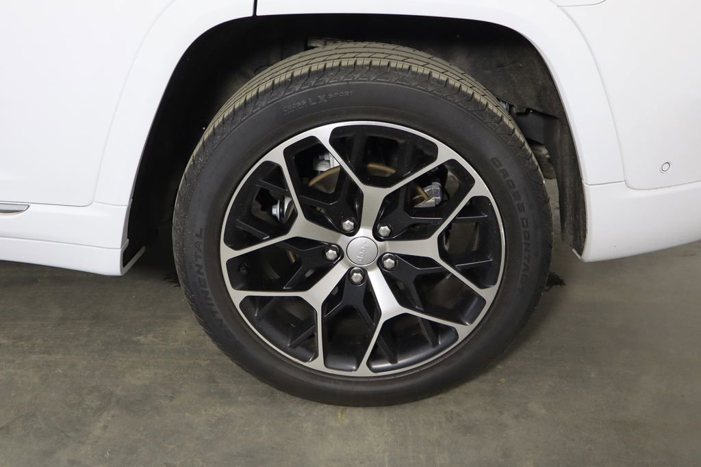 Used 2022 Jeep Grand Cherokee Summit AWD/4WD image 52