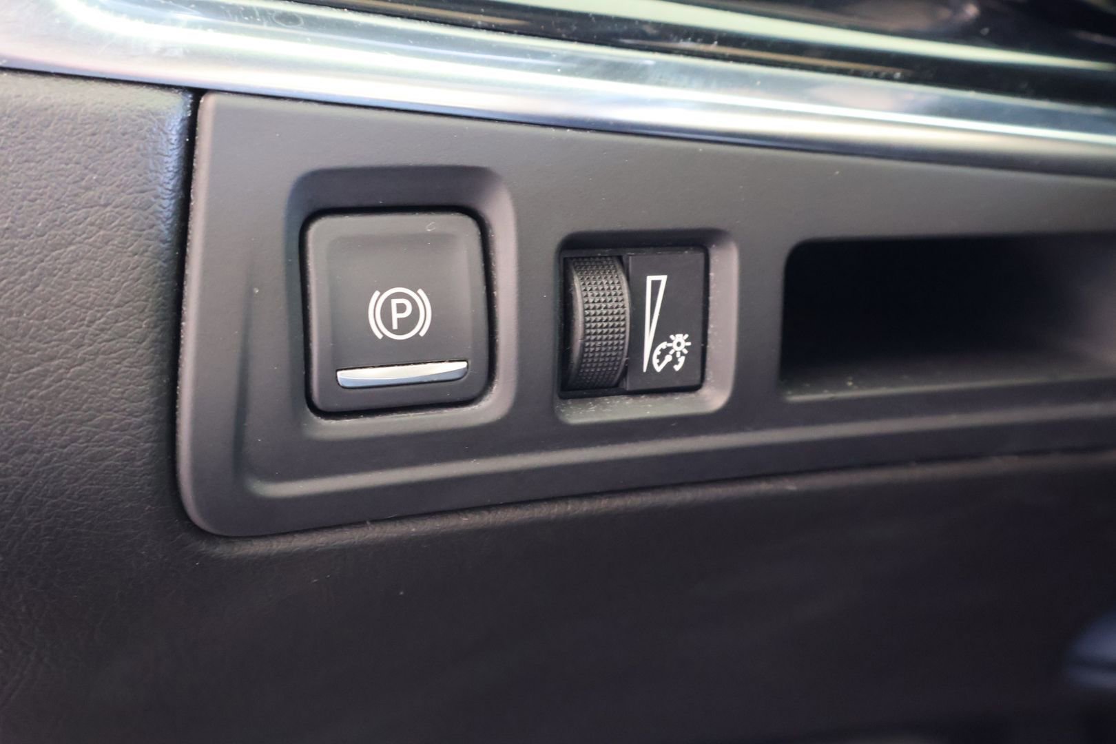 Used 2020 Cadillac XT6 Premium Luxury image 22