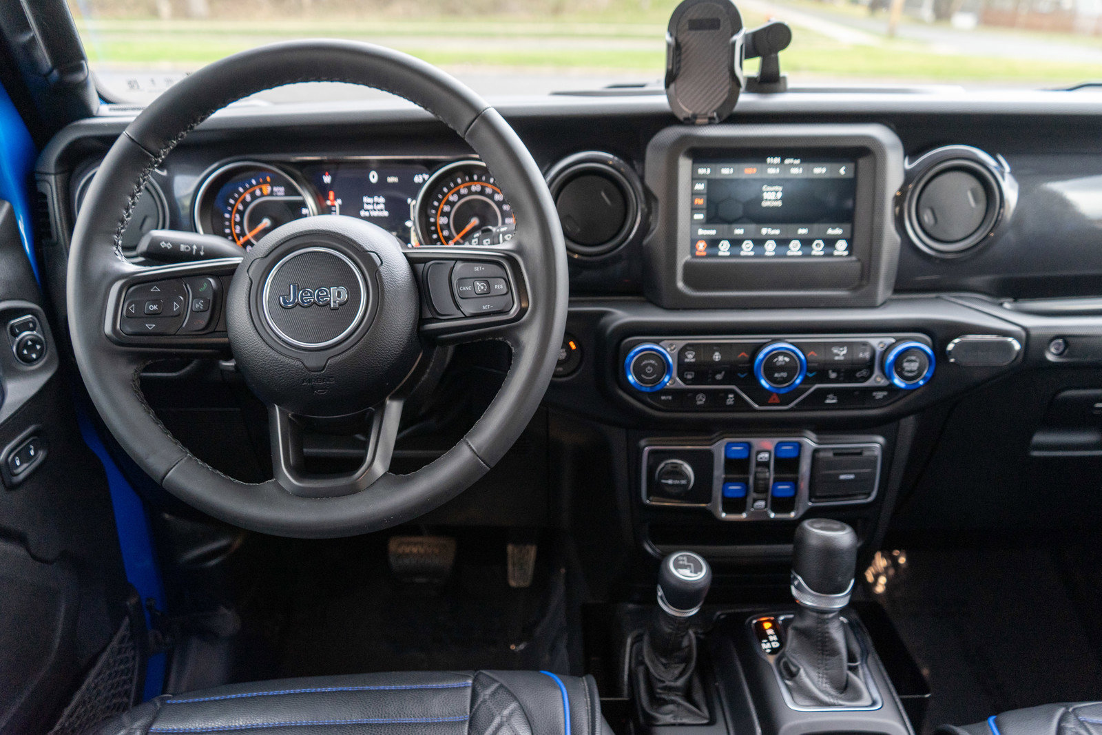 Used 2022 Jeep Wrangler Unlimited Sport AWD/4WD image 12