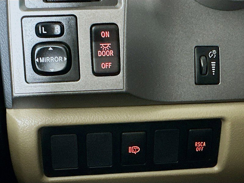 Used 2013 Toyota Sequoia SR5 w/ Premium Pkg image 10