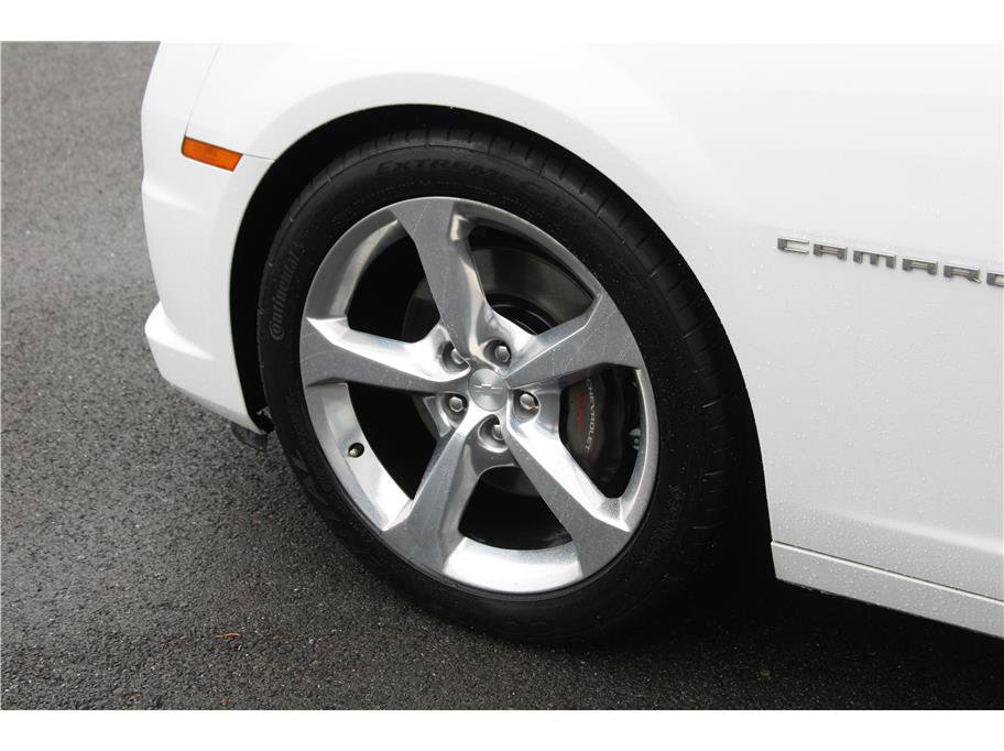 Used 2013 Chevrolet Camaro SS w/ RS Package image 6