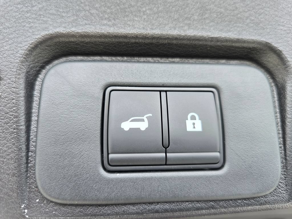 Used 2026 Nissan Rogue Dark Armor AWD/4WD image 25