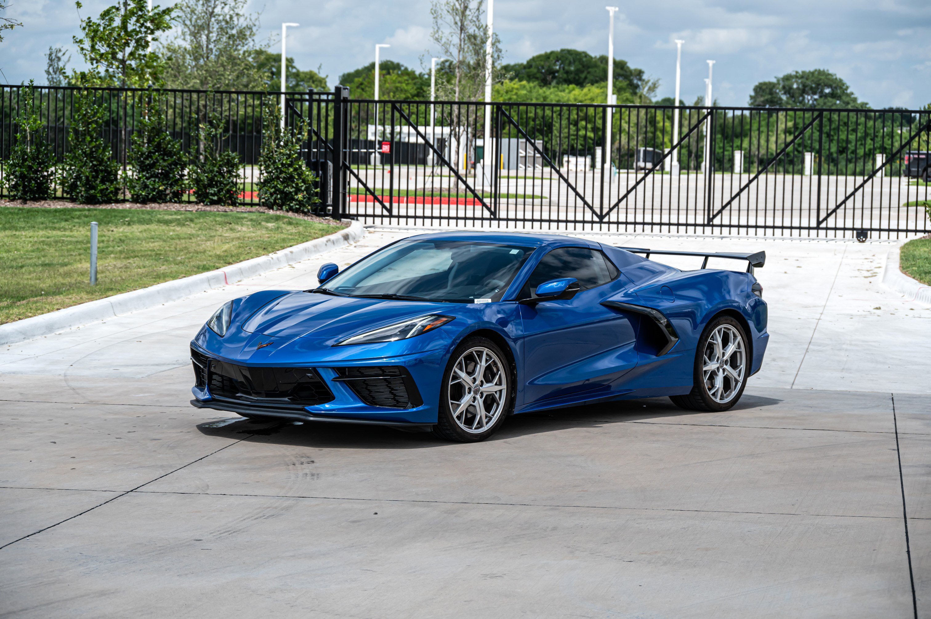 Used 2022 Chevrolet Corvette Stingray Premium Conv w/ Z51 Performance Package RWD image 10