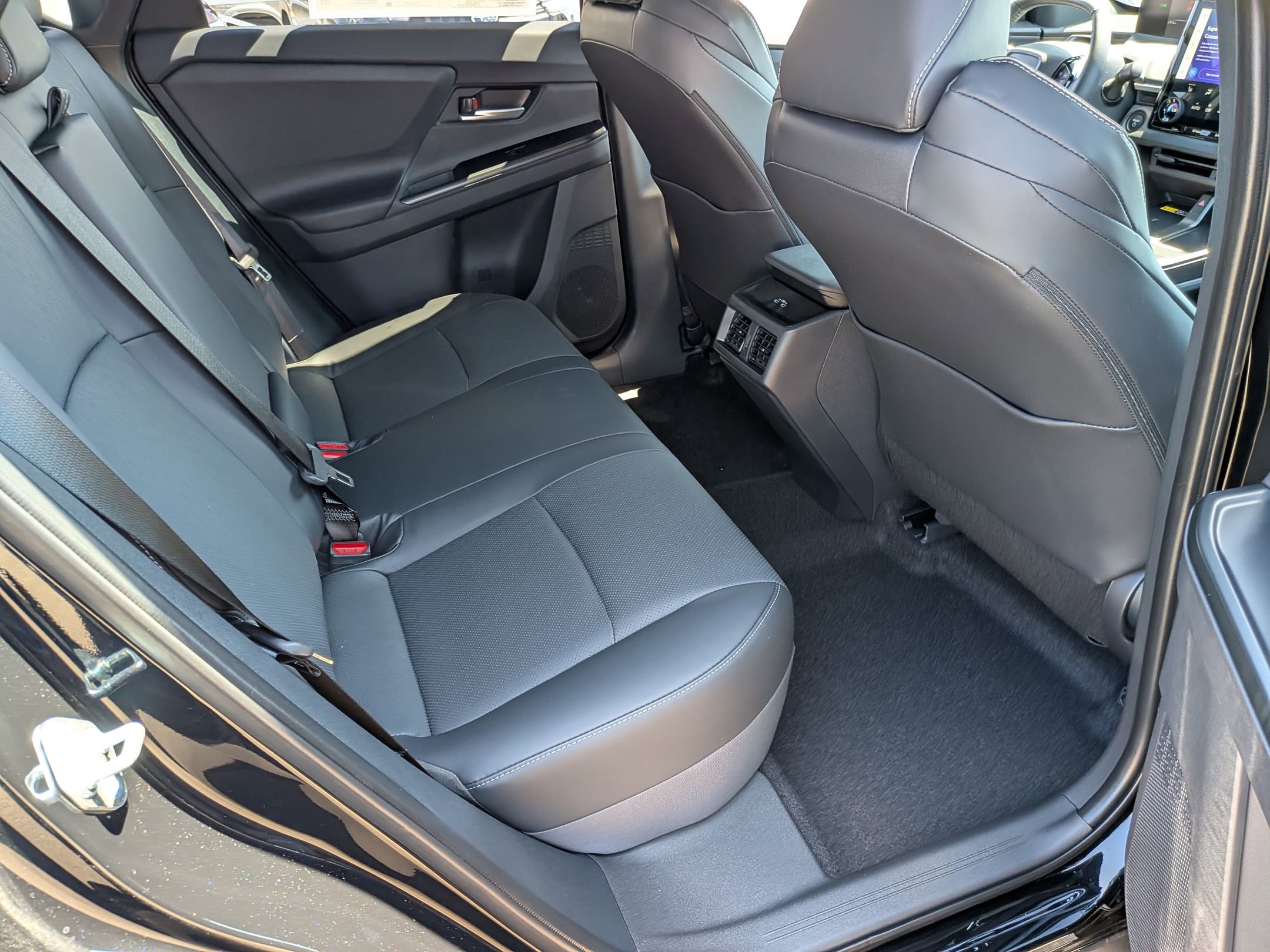 New 2026 Subaru Solterra Premium AWD/4WD image 24