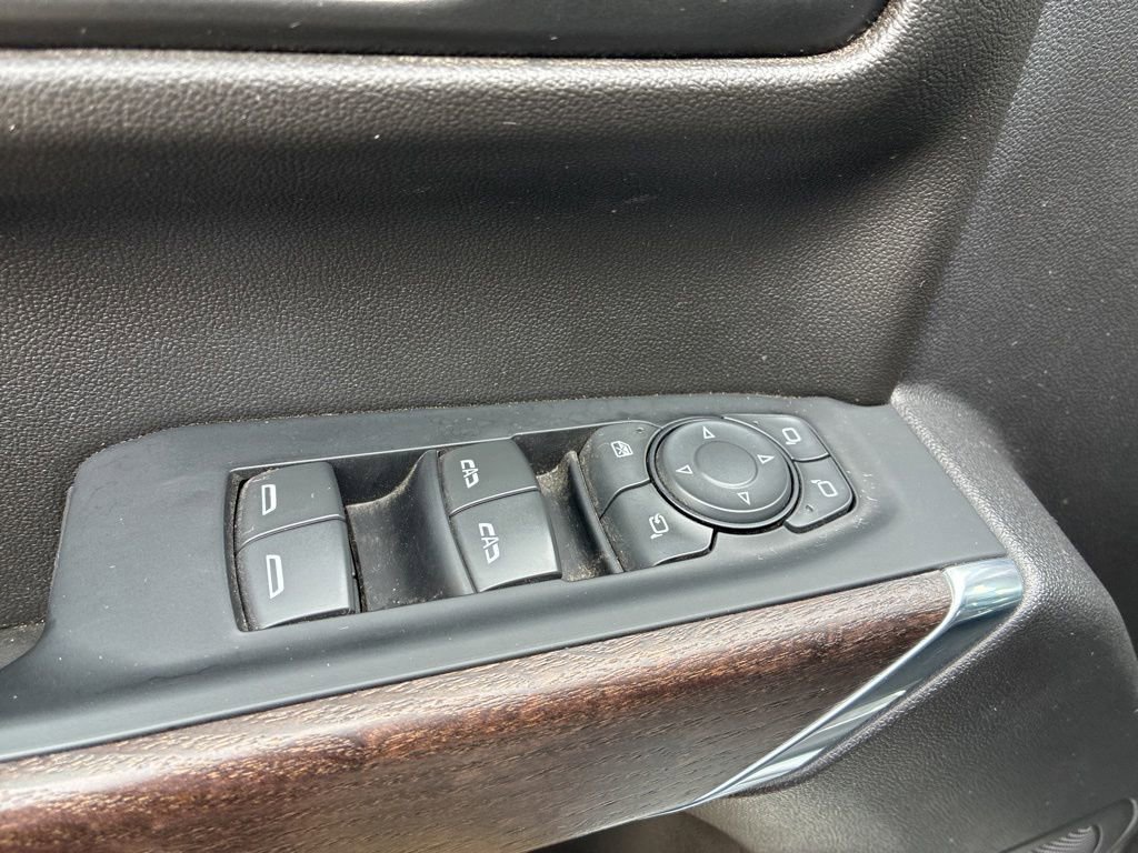 Used 2022 GMC Sierra 1500 Denali AWD/4WD image 9