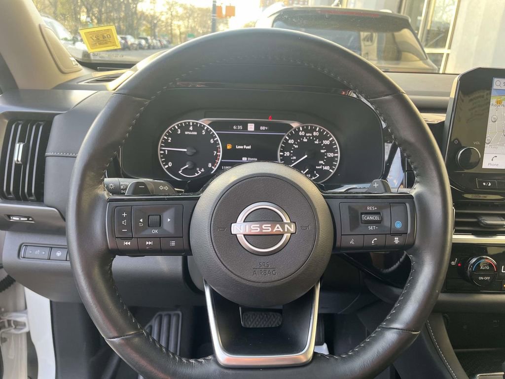 Used 2024 Nissan Pathfinder SL w/ SL Premium Package image 20