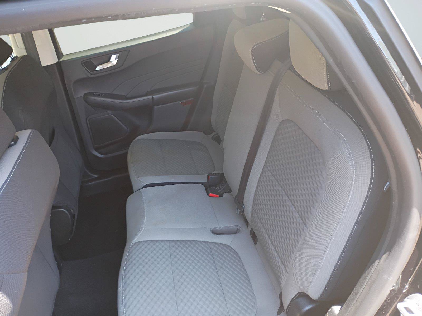Used 2021 Ford Escape SE w/ SE Sport Appearance Package AWD/4WD image 15