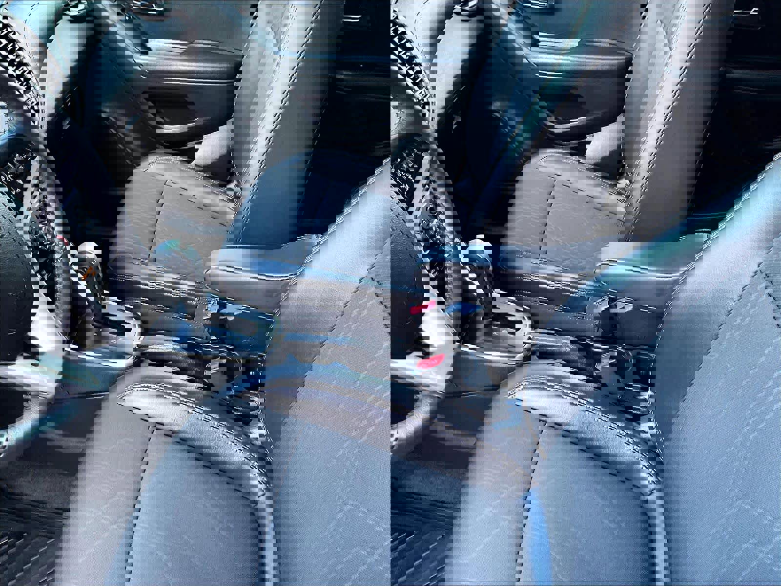 Certified 2022 Chevrolet Trax LT w/ Sport Edition image 20