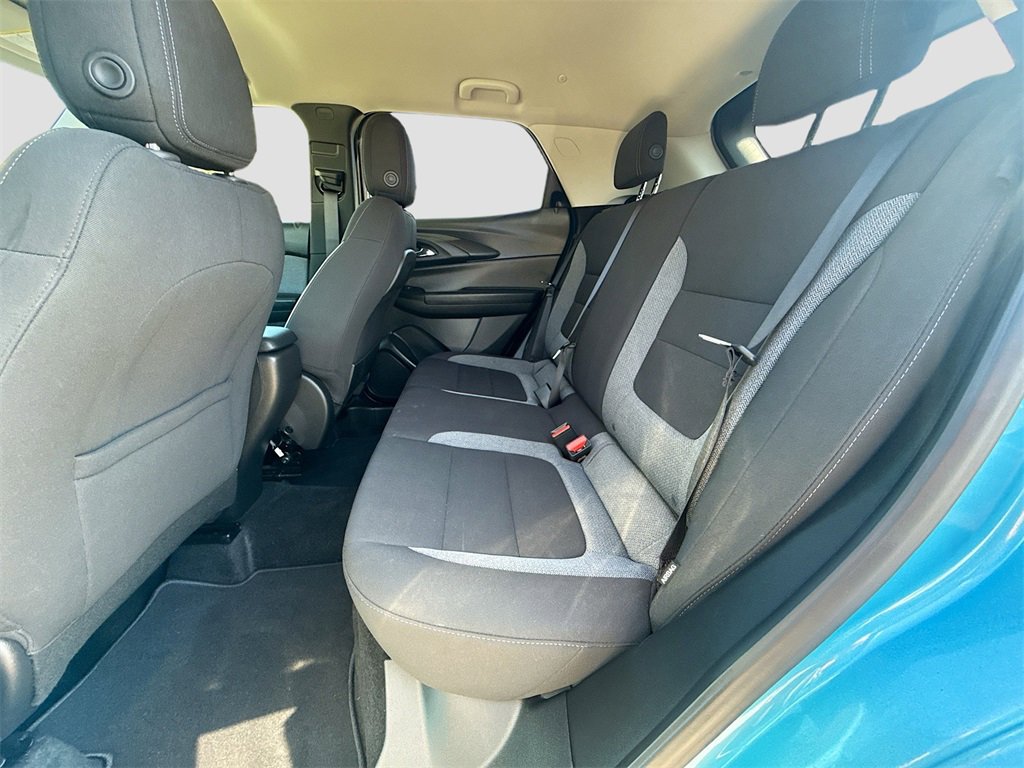 Used 2025 Chevrolet TrailBlazer LS w/ LS Convenience Package image 22
