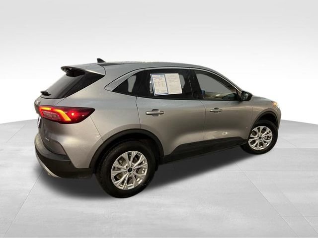 Used 2024 Ford Escape Active AWD/4WD image 7