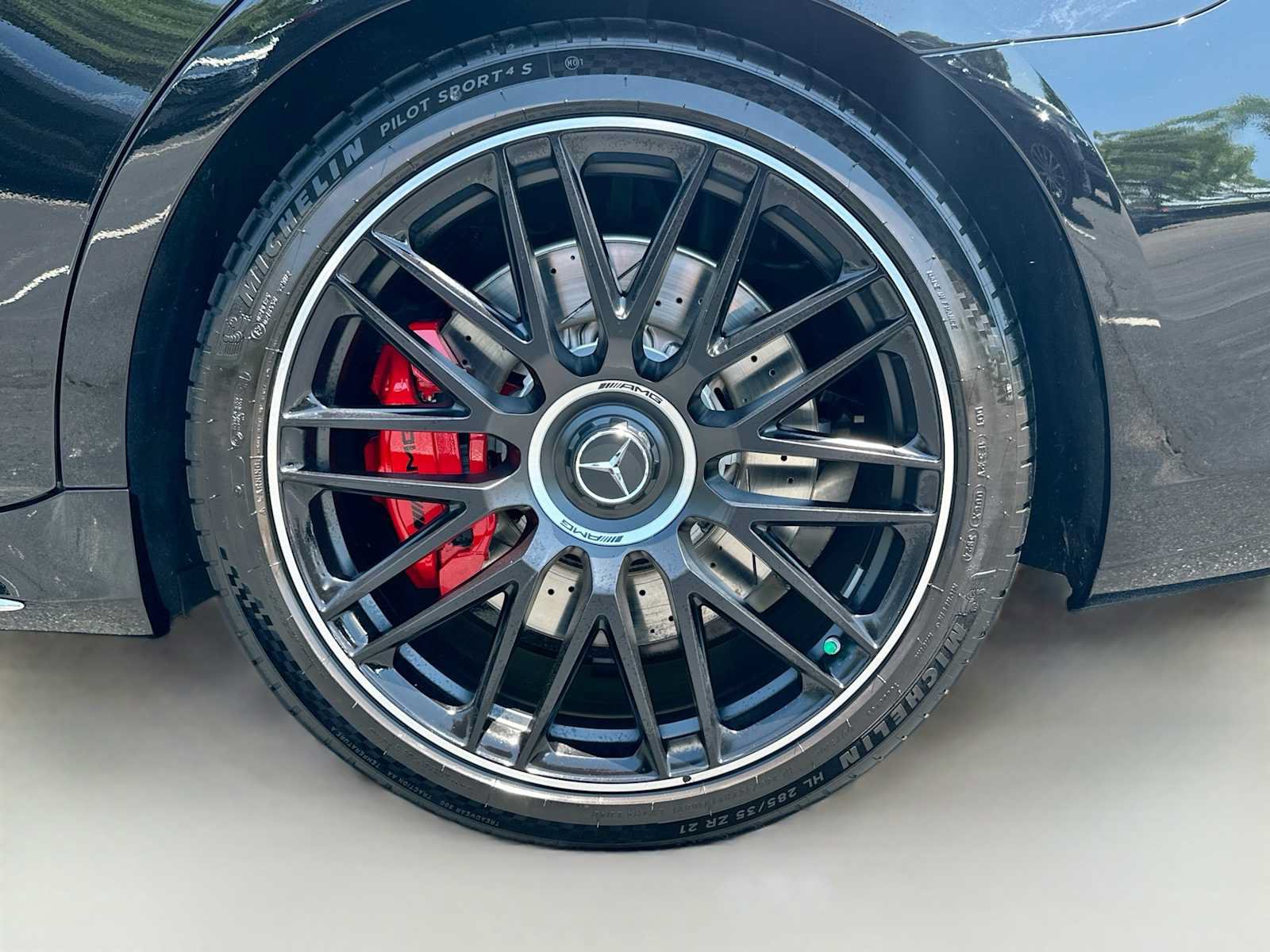 Used 2025 Mercedes-Benz S 63 AMG S image 33