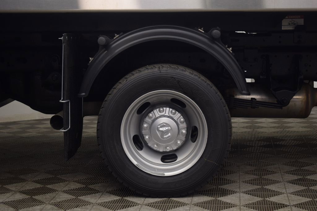 New 2026 RAM 5500 Tradesman w/ Chrome Appearance Group image 9