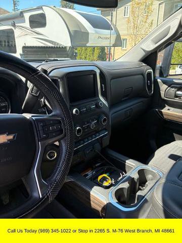 Used 2020 Chevrolet Silverado 2500 LT w/ All Star Edition AWD/4WD image 3