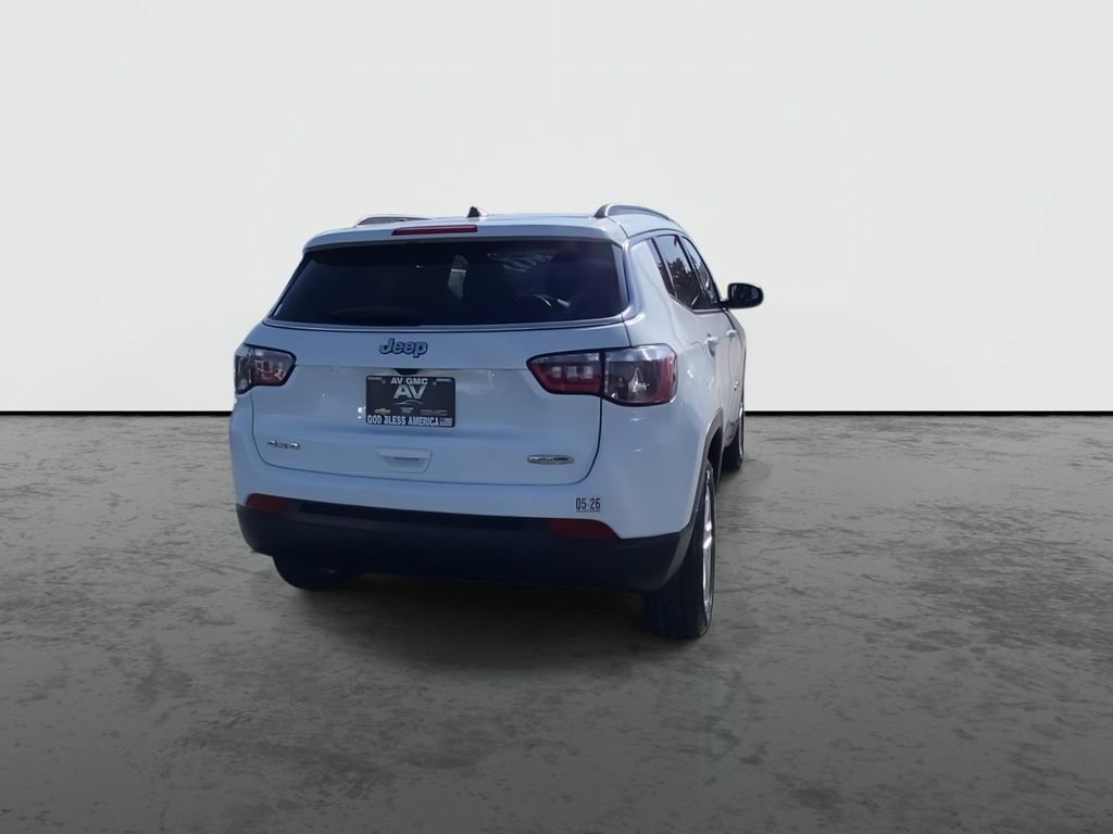 Used 2023 Jeep Compass Latitude image 7