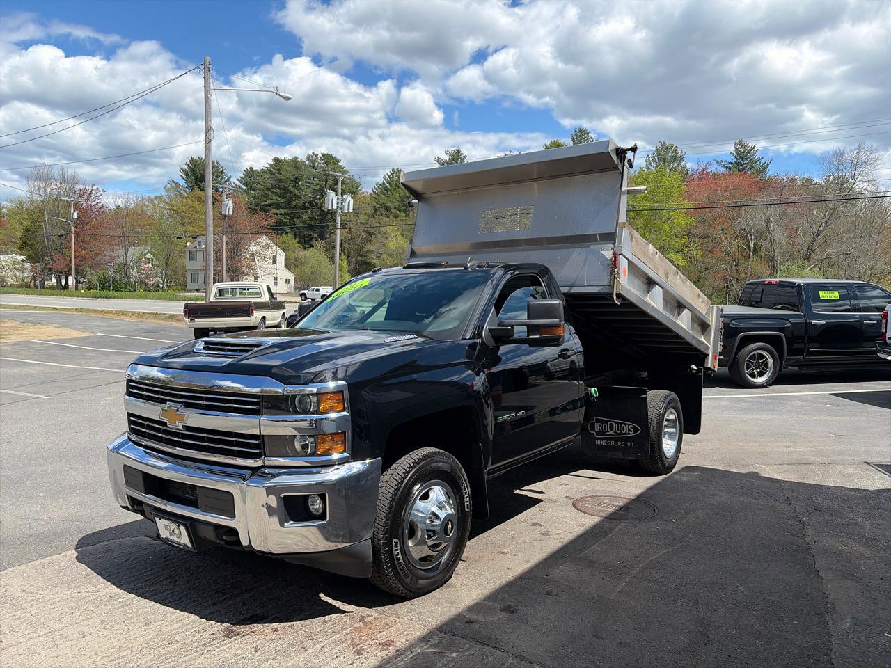 Used 2017 Chevrolet Silverado 3500 LT w/ LT Convenience Package AWD/4WD image 4