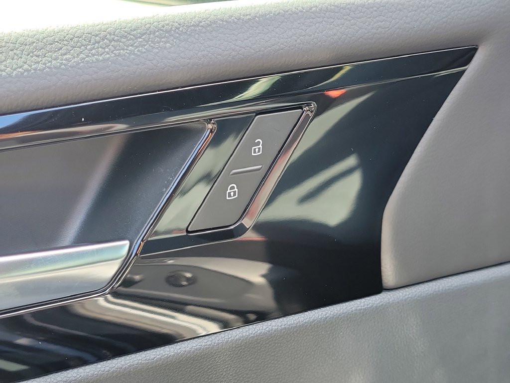 New 2026 Volkswagen Jetta GLI Autobahn FWD image 13