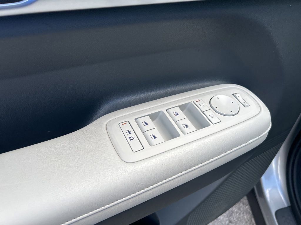 Used 2024 Hyundai Santa Fe SEL image 37