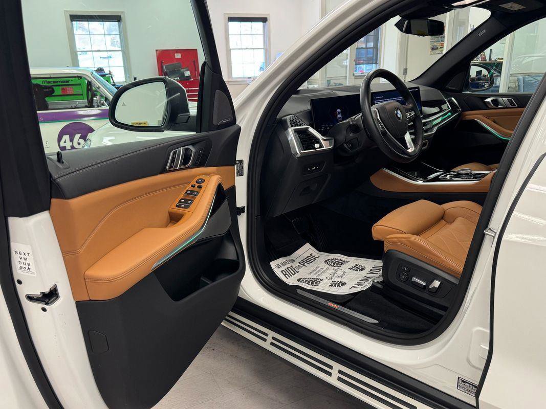 Used 2026 BMW X5 xDrive40i image 13