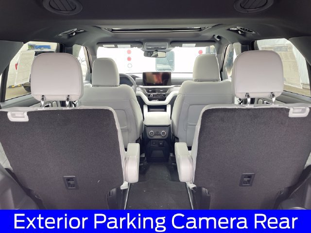 New 2027 Ford Explorer Platinum w/ 3.0L Ultimate Package AWD/4WD image 31