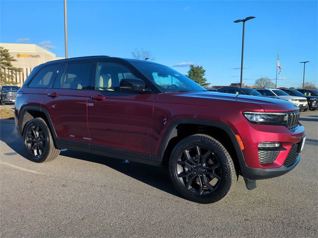 New 2025 Jeep Grand Cherokee Limited w/ Trailer Tow Package image 2