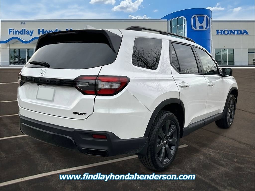 New 2026 Honda Pilot Sport image 5