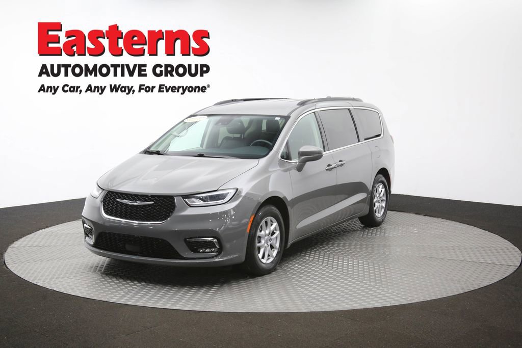 Used 2022 Chrysler Pacifica Touring-L image 56