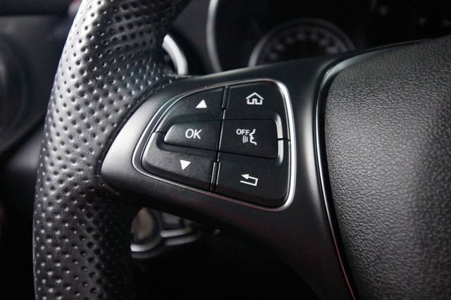 Used 2019 Mercedes-Benz GLC 43 AMG 4MATIC image 21