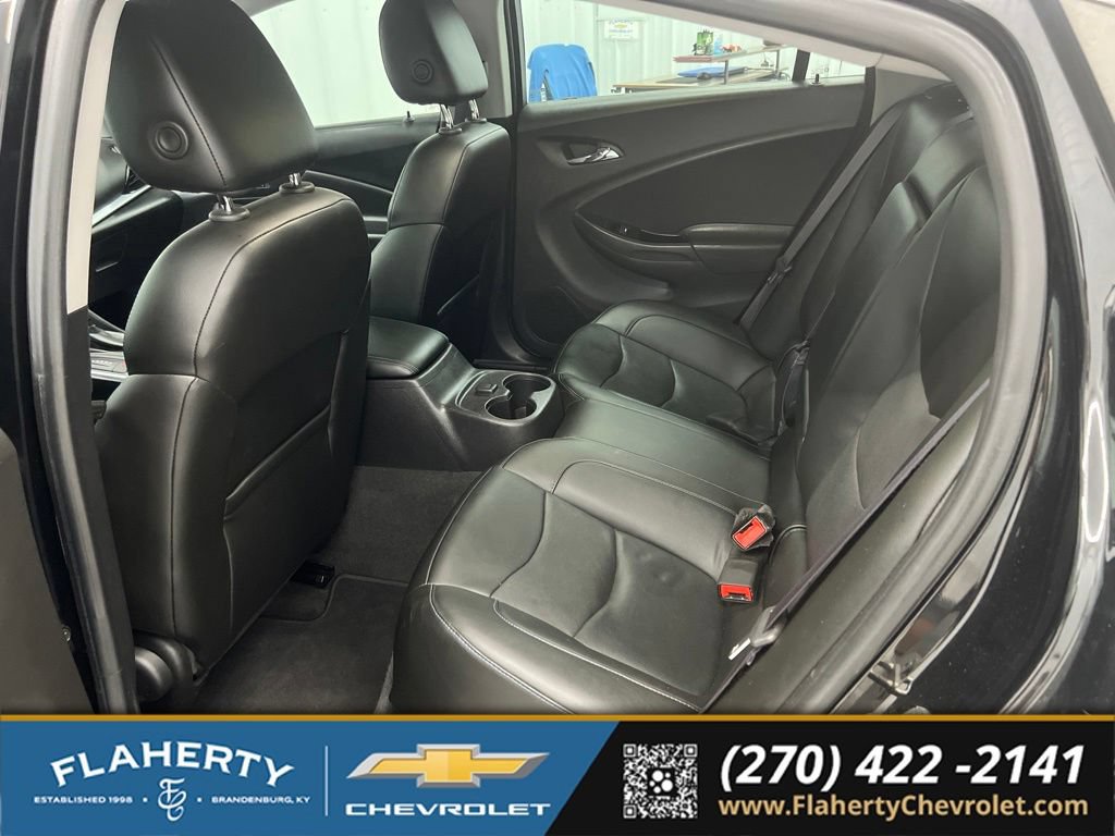 Used 2017 Chevrolet Volt LT w/ Comfort Package FWD image 11
