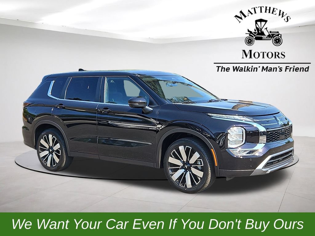 Used 2025 Mitsubishi Outlander SE AWD/4WD image 1