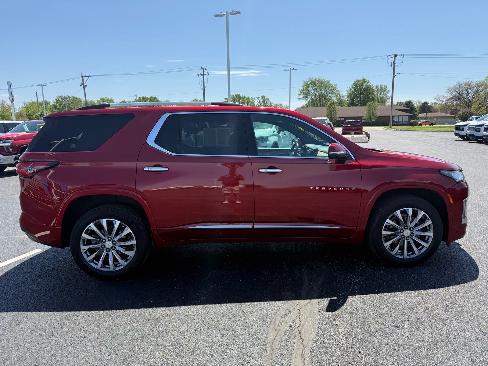 Used 2022 Chevrolet Traverse Premier AWD/4WD image 6