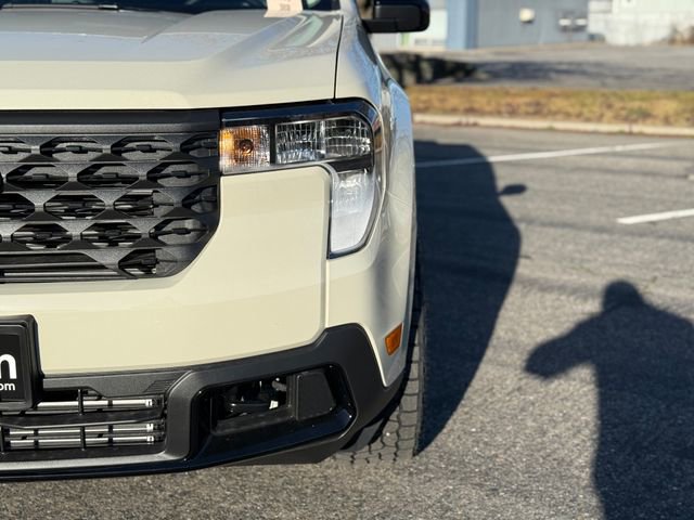 New 2025 Ford Maverick XLT w/ XLT Luxury Package image 8