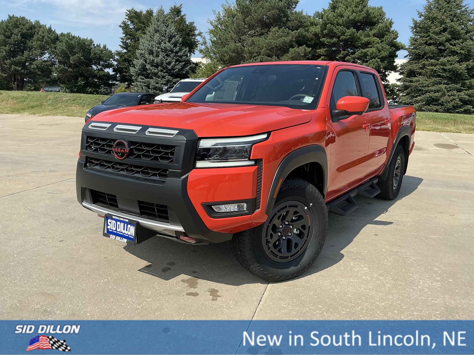 New 2025 Nissan Frontier PRO-4X w/ Pro Convenience Package