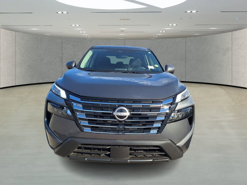 Certified 2025 Nissan Rogue SV image 7