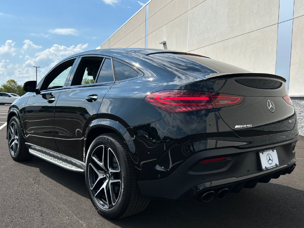 Used 2025 Mercedes-Benz GLE 53 AMG 4MATIC Coupe w/ Driver Assistance Package image 5