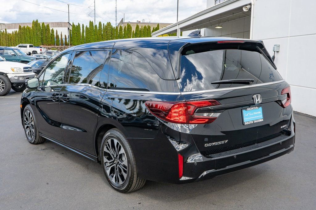 New 2026 Honda Odyssey Elite image 8