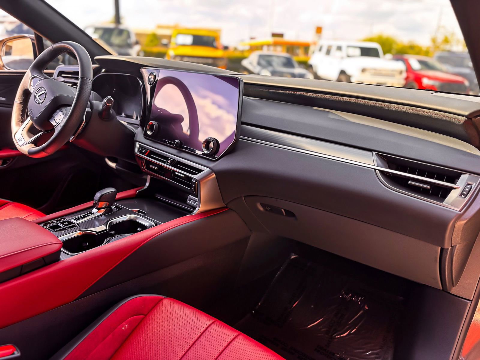 Used 2024 Lexus RX 500h F Sport image 22