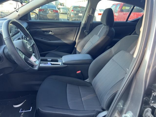 Used 2024 Nissan Sentra SV w/ All-Weather Package image 9