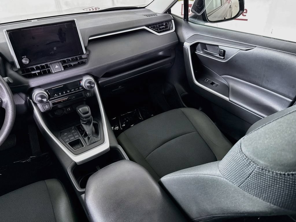 Certified 2023 Toyota RAV4 LE AWD/4WD image 25