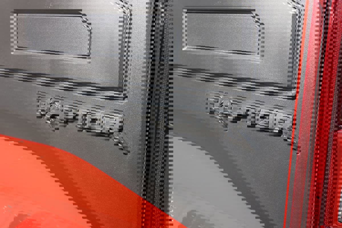 Used 2020 Ford F150 Raptor w/ Equipment Group 802A Luxury AWD/4WD image 47