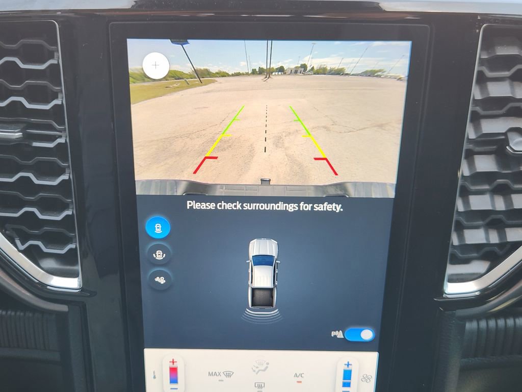 Used 2024 Ford Ranger XLT w/ Trailer Tow Package image 18