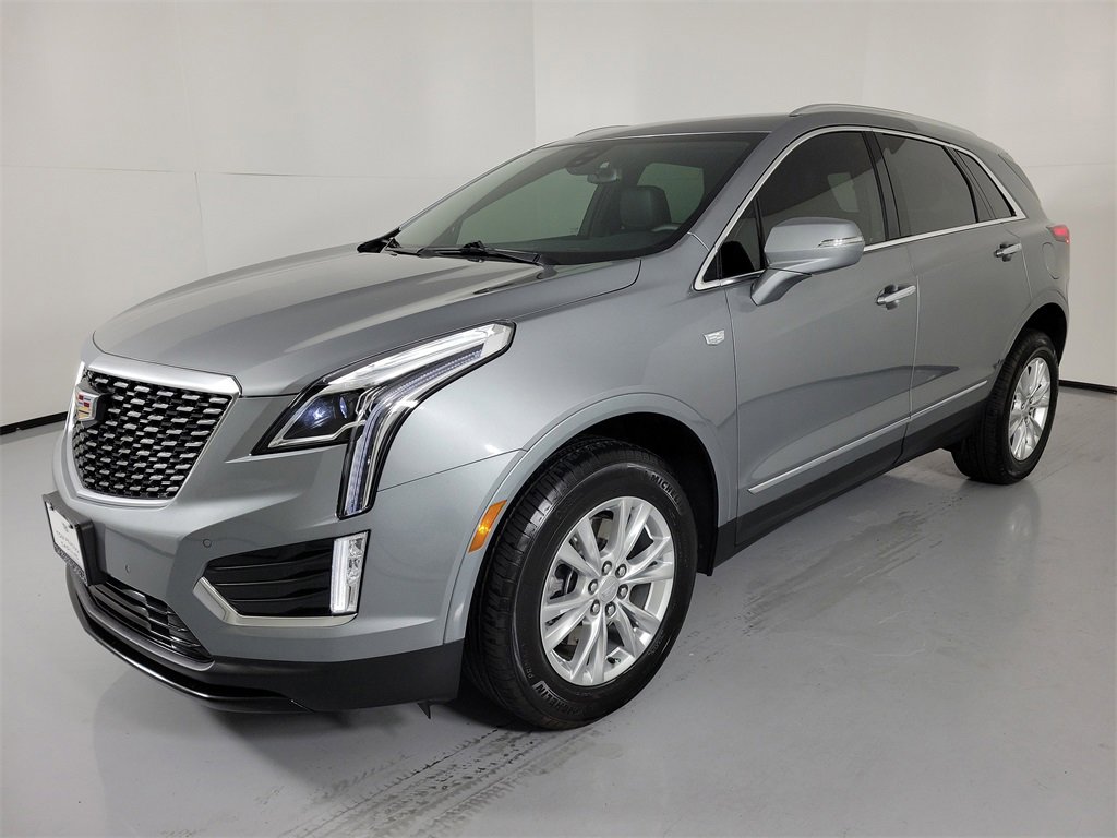 Certified 2023 Cadillac XT5 Luxury image 2