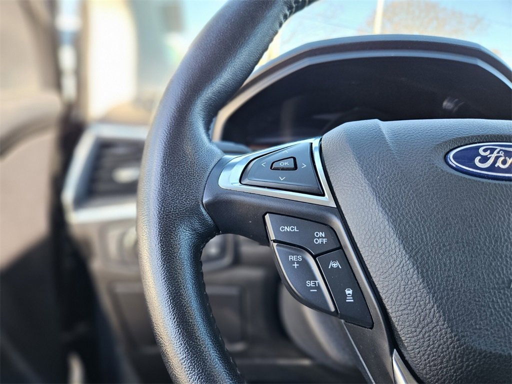 Used 2022 Ford Edge Titanium image 23