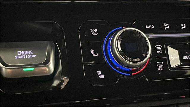 Used 2025 GMC Sierra 1500 AT4 w/ AT4 Premium Package AWD/4WD image 46