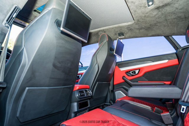 Used 2019 Lamborghini Urus image 66