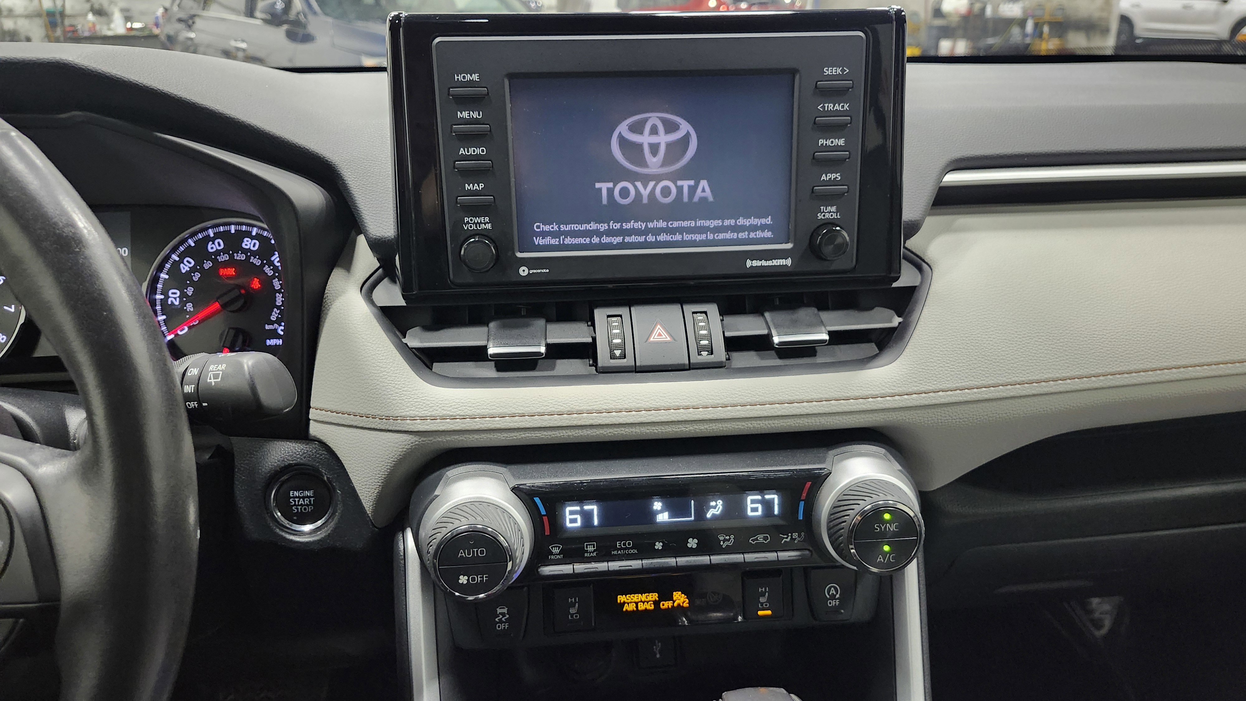 Used 2020 Toyota RAV4 XLE Premium image 26