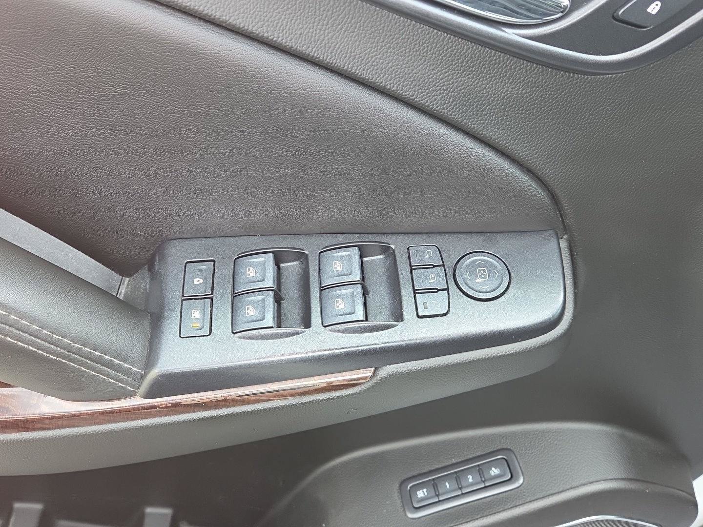 Used 2018 GMC Yukon SLT w/ Open Road Package AWD/4WD image 23