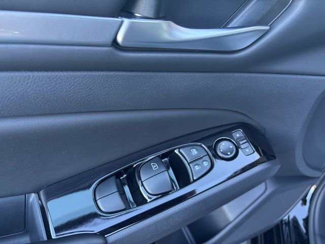 Used 2023 Nissan Altima 2.5 SV image 18