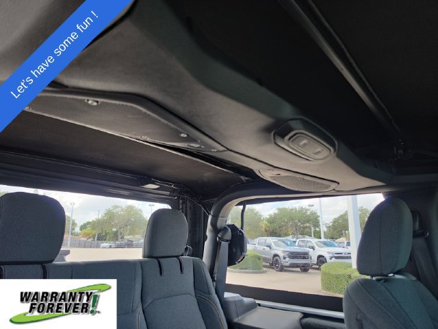 Used 2024 Jeep Wrangler Sport AWD/4WD image 11