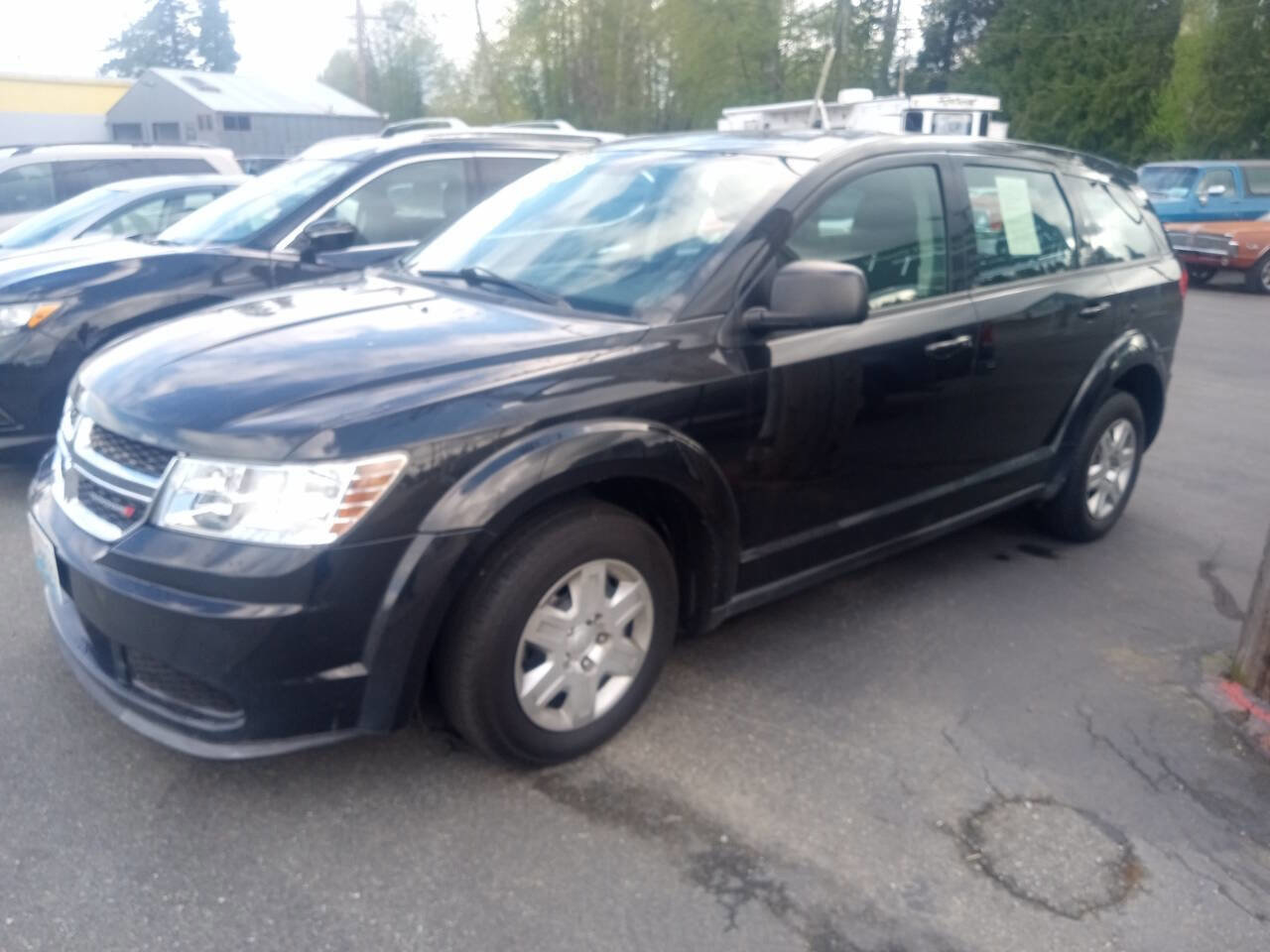 Used 2012 Dodge Journey SE image 2