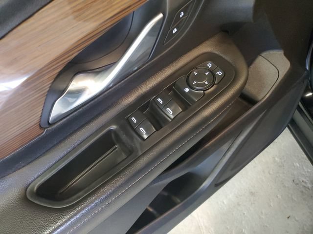 Used 2020 GMC Terrain SLE w/ Driver Convenience Package AWD/4WD image 13